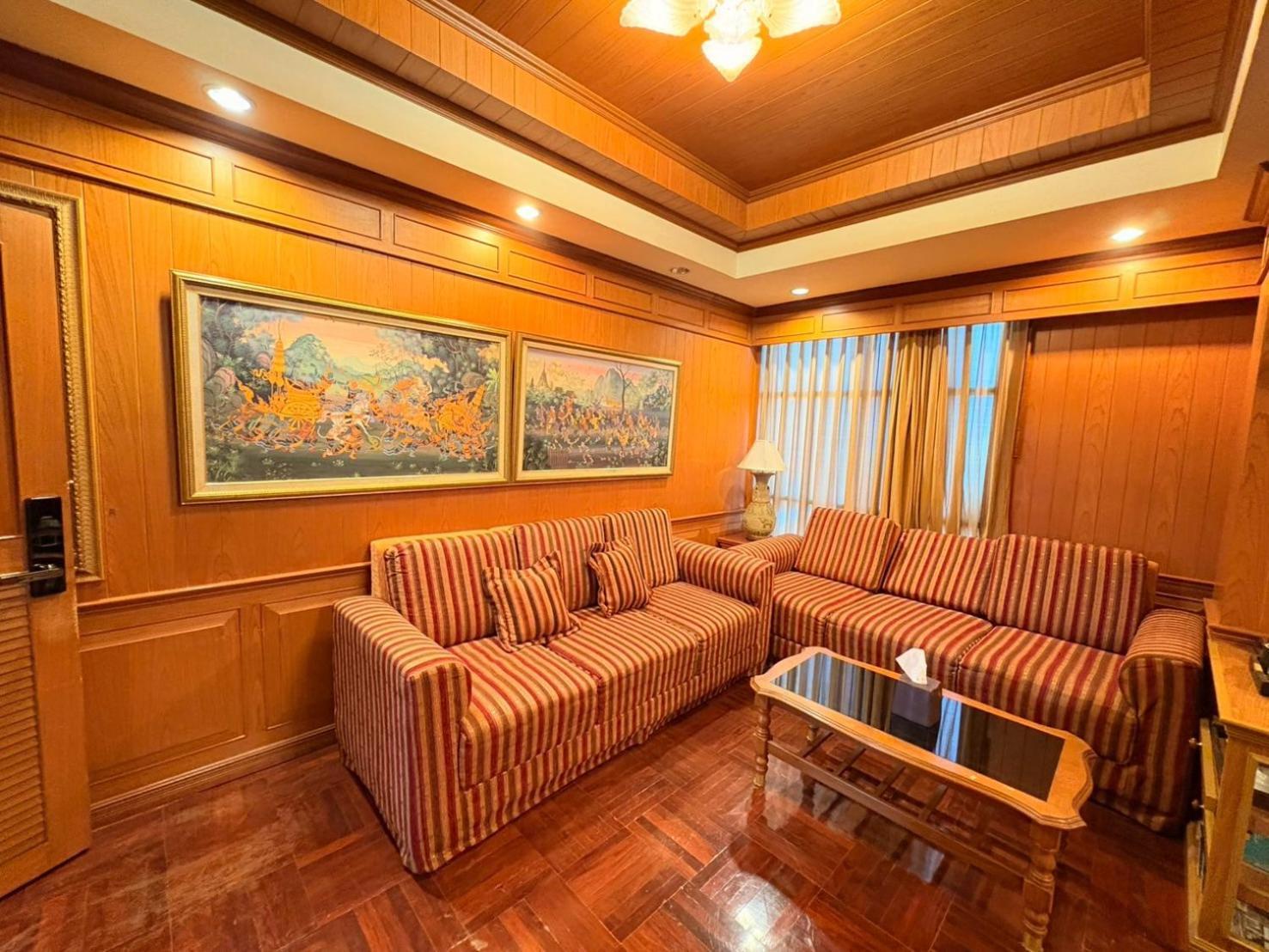 Taksilahotel Maha Sarakham Exterior foto